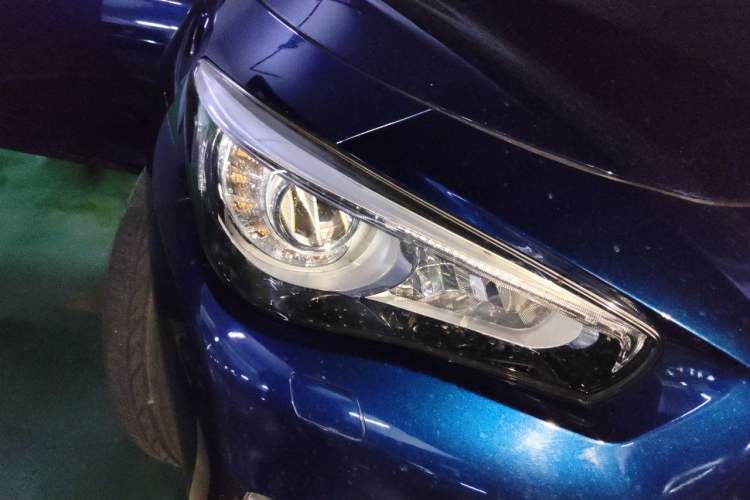 Used Infiniti Q50L 2018 2.0T Enjoyment Version China VI Standard Right Front Headlight