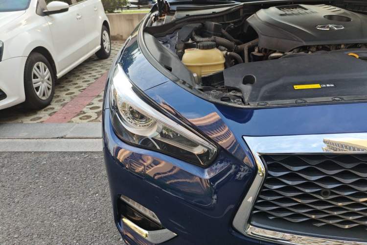 Used Infiniti Q50L 2018 2.0T Enjoyment Version China V Standard Right Front Headlight