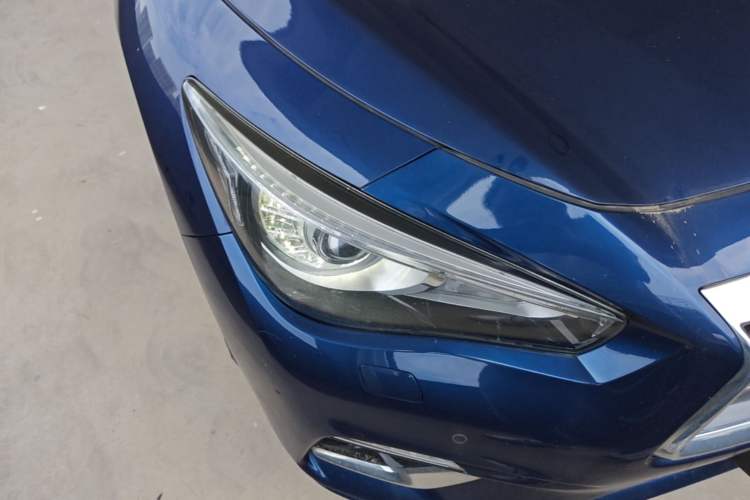 Used Infiniti Q50L 2018 2.0T Enjoyment Version China VI Standard Right Front Headlight