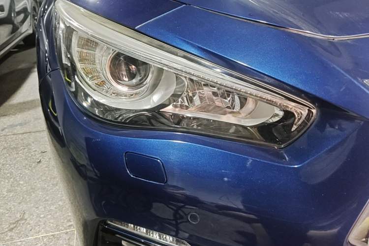 Used Infiniti Q50L 2018 2.0T Enjoyment Edition China V standard Right Front Headlight