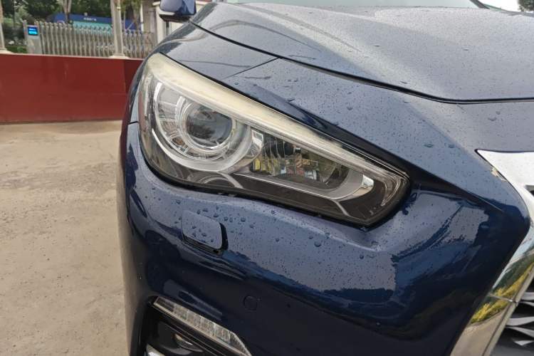 Used Infiniti Q50L 2018 2.0T Enjoyment Edition China V standard Right Front Headlight