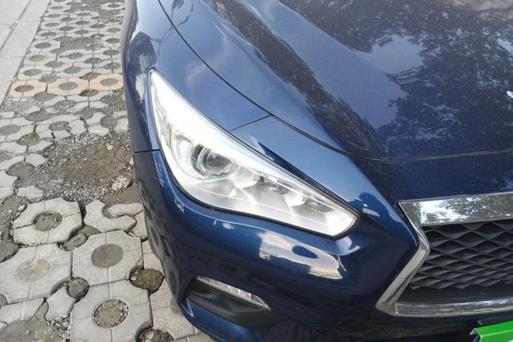 Used Infiniti Q50L 2018 2.0T Comfort Edition China VI Standard Right Front Headlight
