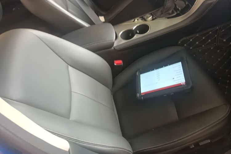 Used Infiniti Q50L 2018 2.0T Enjoyment Version China VI Standard Right Front Seat