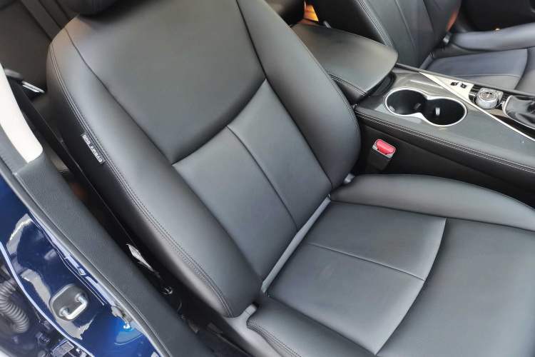 Used Infiniti Q50L 2018 2.0T Comfort Edition China VI Standard Right Front Seat