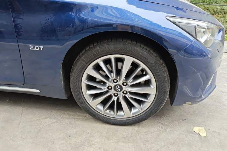 Used Infiniti Q50L 2018 2.0T Enjoyment Version China VI Standard Right Front Wheel Hub