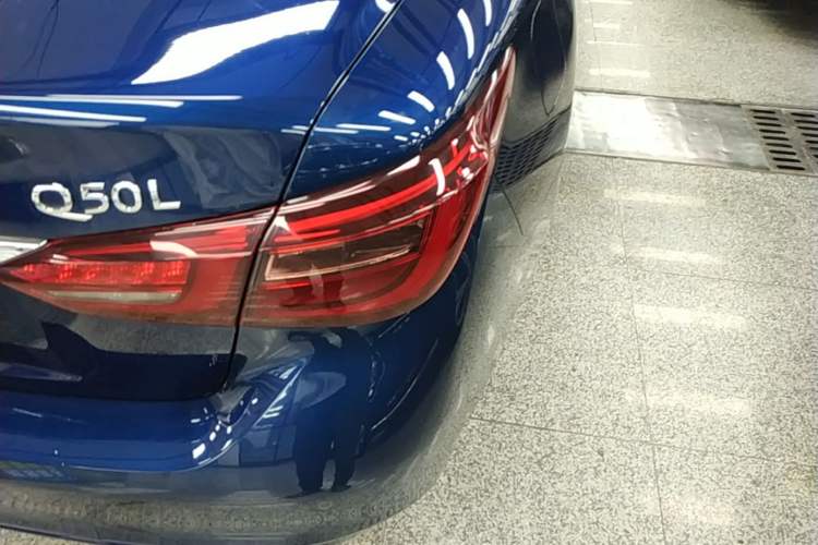 Used Infiniti Q50L 2018 2.0T Enjoyment Version China VI Standard Right Rear Taillight