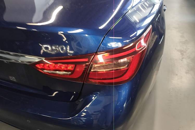 Used Infiniti Q50L 2018 2.0T Enjoyment Version China V Standard Right Rear Taillight