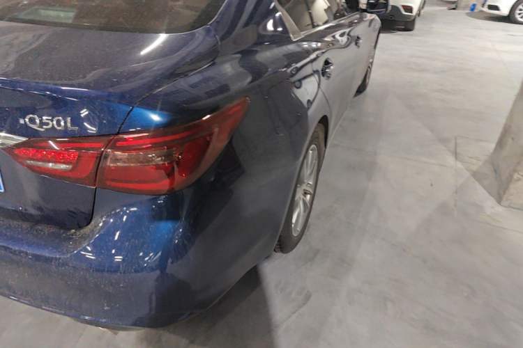 Used Infiniti Q50L 2018 2.0T Comfort Edition China VI Standard Right Rear Taillight