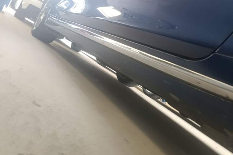 Used Infiniti Q50L 2018 2.0T Enjoyment Version China VI Standard Right Side Sill
