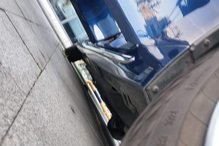 Used Infiniti Q50L 2018 2.0T Enjoyment Version China VI Standard Right Side Sill