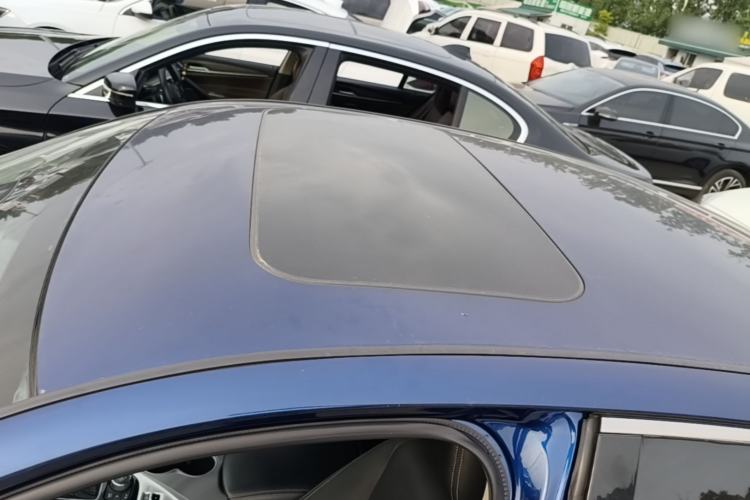 Used Infiniti Q50L 2018 2.0T Enjoyment Version China VI Standard Roof