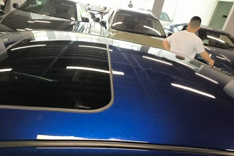 Used Infiniti Q50L 2018 2.0T Enjoyment Version China VI Standard Roof