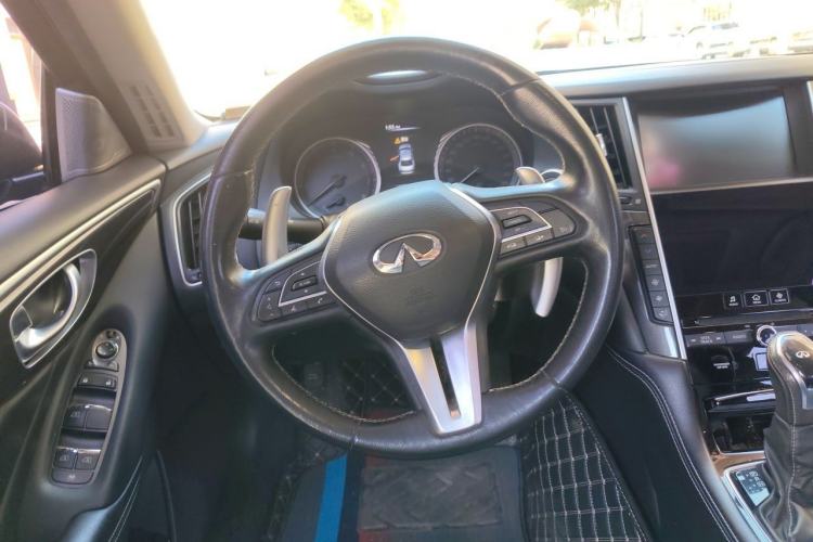 Used Infiniti Q50L 2018 2.0T Comfort Edition China V Standard Steering Wheel