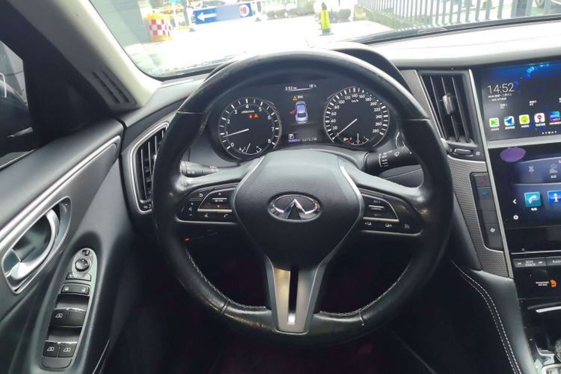 Used Infiniti Q50L 2018 2.0T Enjoyment Version China V Standard Steering Wheel