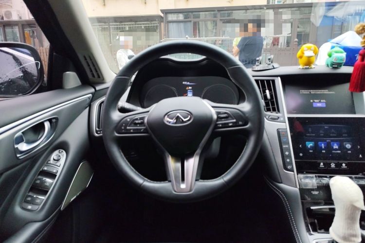 Used Infiniti Q50L 2018 2.0T Enjoyment Version China VI Standard Steering Wheel