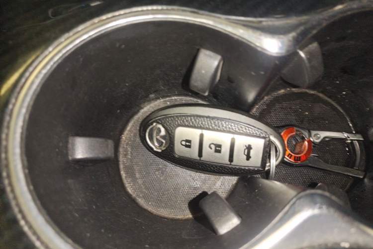 Used Infiniti Q50L 2018 2.0T Enjoyment Version China V Standard Vehicle Key
