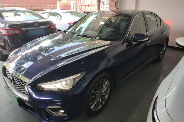 Ojetý Infiniti Q50L 2018 2.0T Enjoyment Version China VI Standard