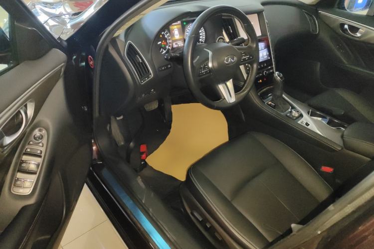 Used Infiniti Q50L 2018 2.0T Enjoyment Version China V Standard Driver Seat