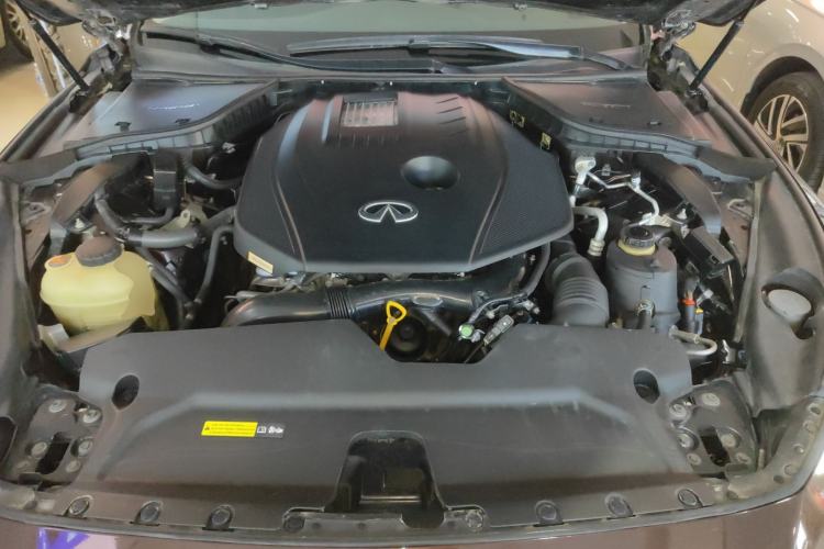 Used Infiniti Q50L 2018 2.0T Enjoyment Version China V Standard Engine Bay