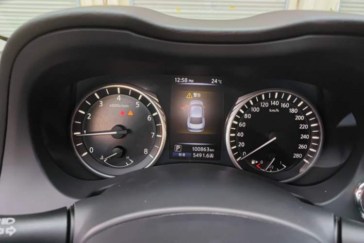 Used Infiniti Q50L 2018 2.0T Enjoyment Version China V Standard Instrument Cluster