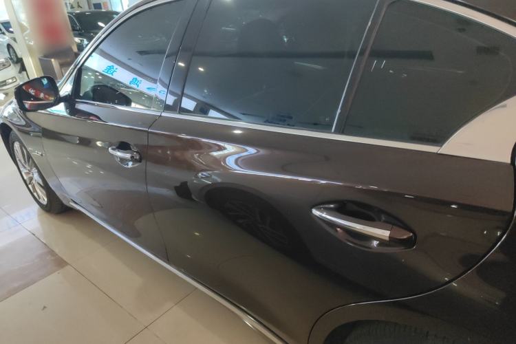 Used Infiniti Q50L 2018 2.0T Enjoyment Version China V Standard Left Side