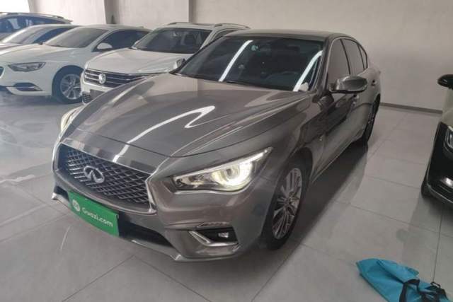 Used Infiniti Q50L 2018 2.0T Enjoyment Version China VI Standard