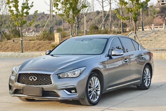 Used Infiniti Q50L 2018 2.0T Enjoyment Version China VI Standard