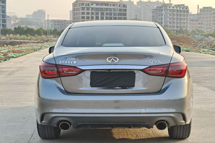Used Infiniti Q50L 2018 2.0T Enjoyment Version China VI Standard Exterior 2