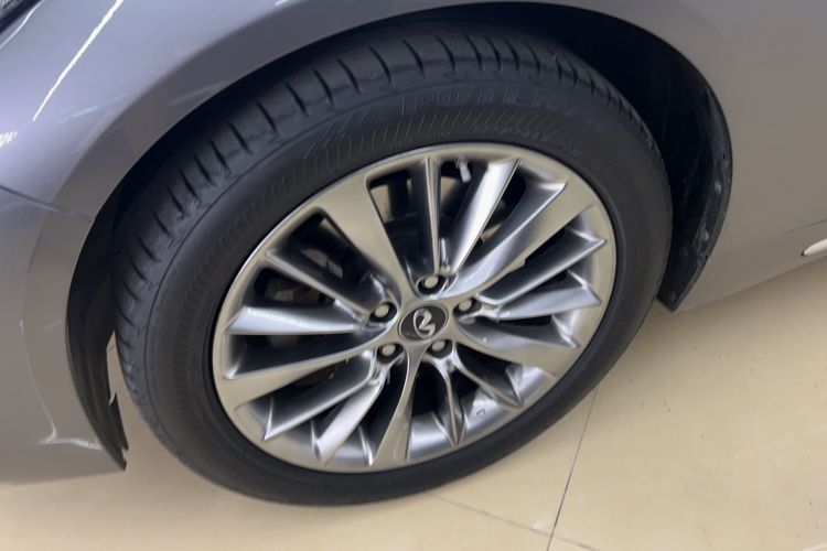 Used Infiniti Q50L 2018 2.0T Enjoyment Version China VI Standard Exterior 5