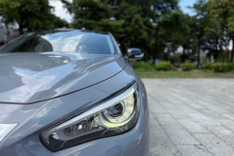 Used Infiniti Q50L 2018 2.0T Enjoyment Version China VI Standard Exterior 9