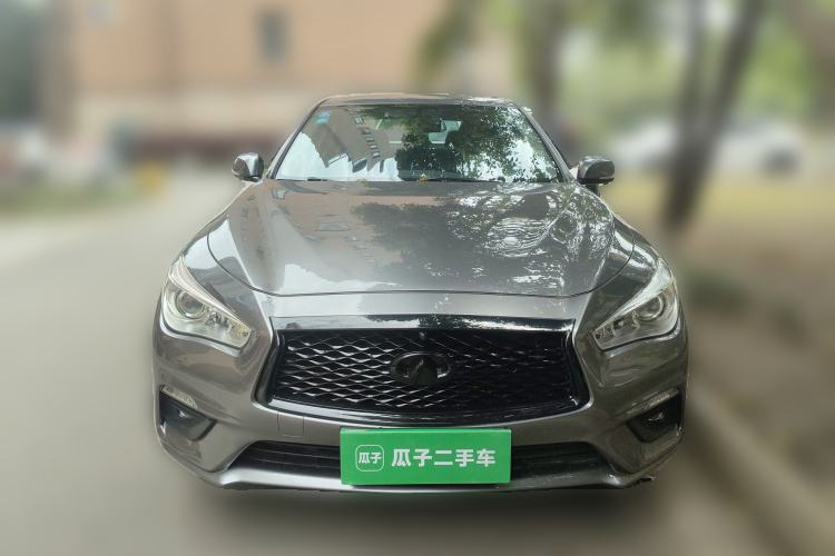 Used Infiniti Q50L 2018 2.0T Comfort Edition China VI Standard Front