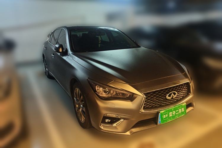 Used Infiniti Q50L 2018 2.0T Enjoyment Version China V Standard Front Right 45 Deg