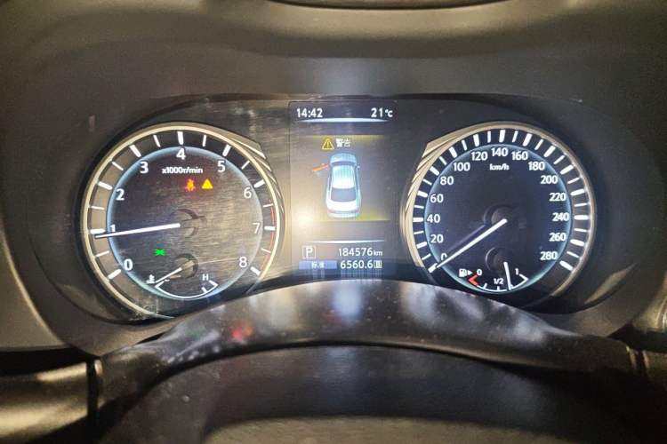 Used Infiniti Q50L 2018 2.0T Enjoyment Version China V Standard Instrument Cluster