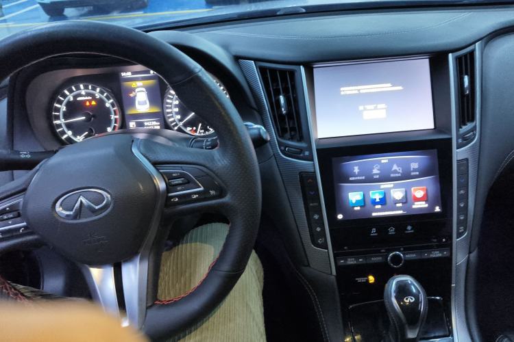 Used Infiniti Q50L 2018 2.0T Enjoyment Version China V Standard Interior 2