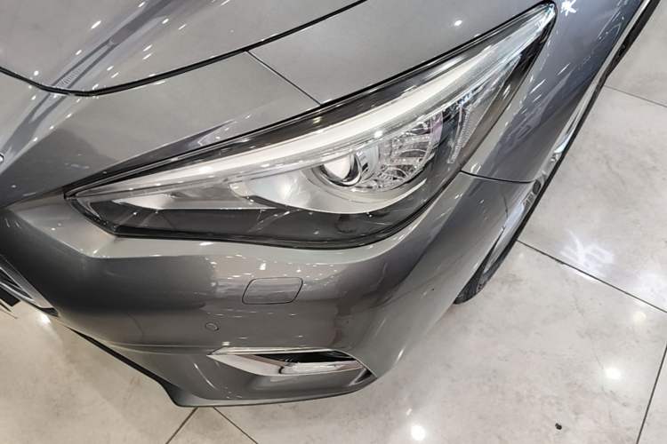 Used Infiniti Q50L 2018 2.0T Enjoyment Version China VI Standard Left Front Headlight