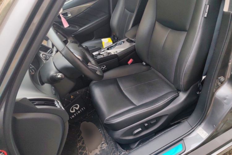 Used Infiniti Q50L 2018 2.0T Enjoyment Version China VI Standard Left Front Seat