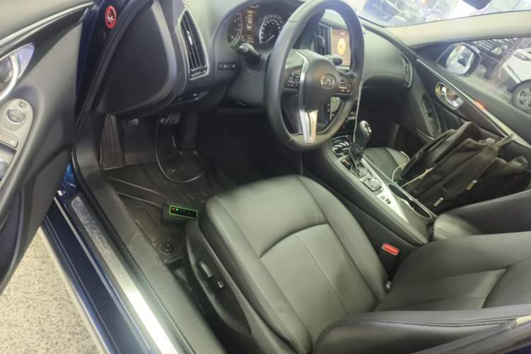 Used Infiniti Q50L 2018 2.0T Comfort Edition China VI Standard Left Front Seat