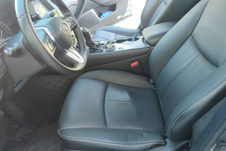 Used Infiniti Q50L 2018 2.0T Enjoyment Version China VI Standard Left Front Seat