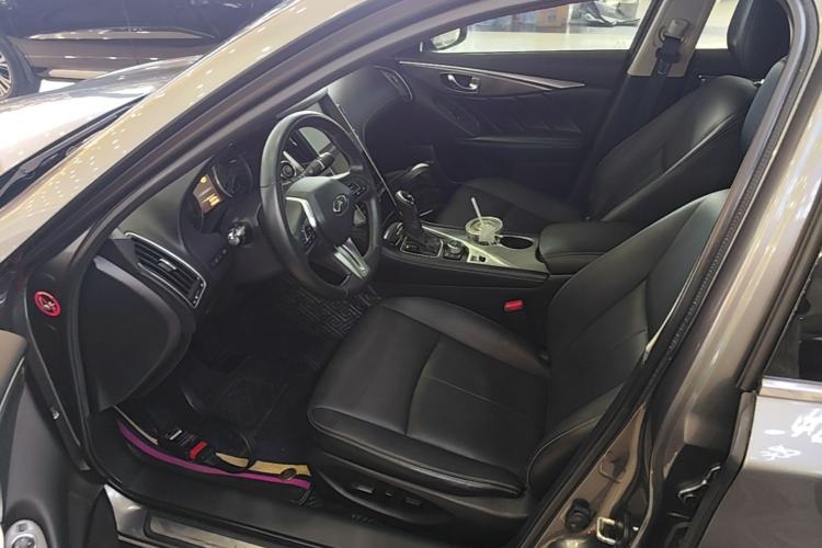 Used Infiniti Q50L 2018 2.0T Enjoyment Version China VI Standard Left Front Seat
