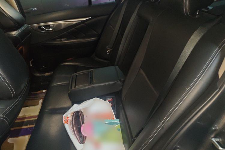 Used Infiniti Q50L 2018 2.0T Enjoyment Version China V Standard Left Rear Seat