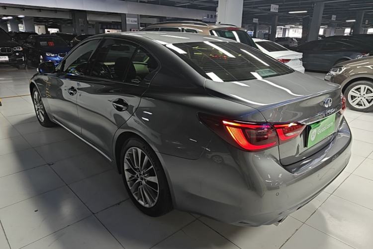 Used Infiniti Q50L 2018 2.0T Enjoyment Version China VI Standard Rear Left 45 Deg