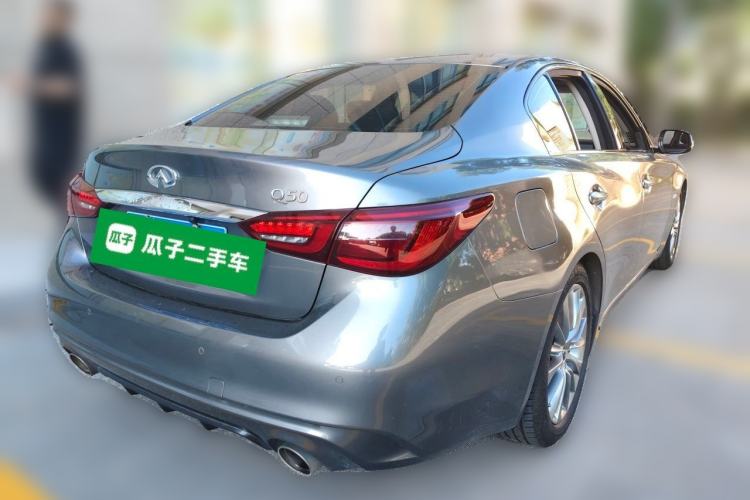 Used Infiniti Q50L 2018 2.0T Enjoyment Version China VI Standard Rear Right 45 Deg