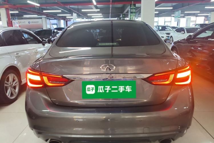 Used Infiniti Q50L 2018 2.0T Enjoyment Version China VI Standard Rear