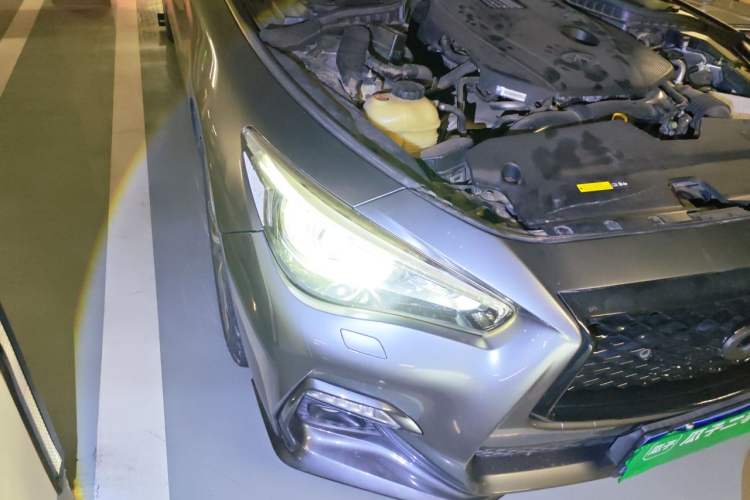 Used Infiniti Q50L 2018 2.0T Elite Sport Version China VI Standard Right Front Headlight