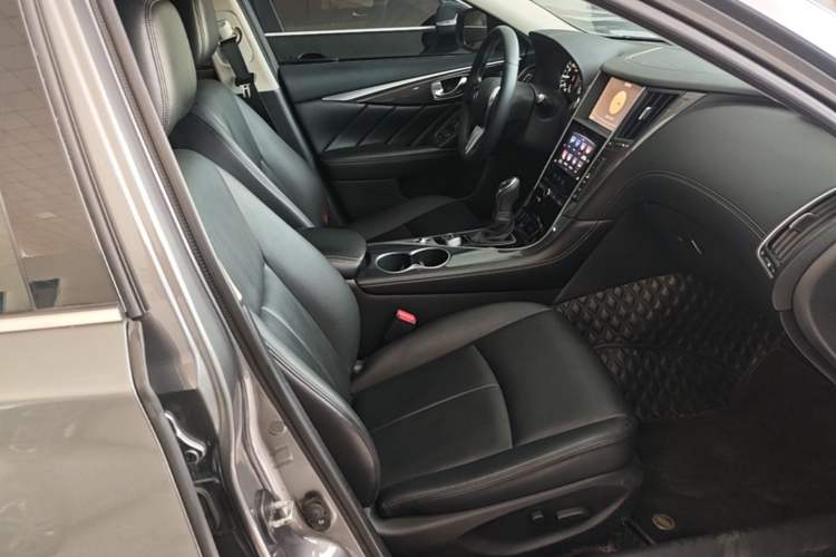 Used Infiniti Q50L 2018 2.0T Comfort Edition China VI Standard Right Front Seat
