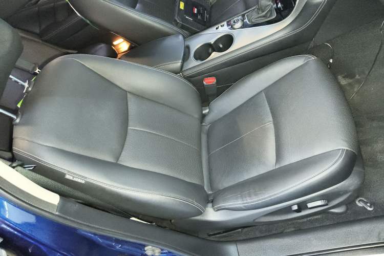 Used Infiniti Q50L 2018 2.0T Enjoyment Version China V Standard Right Front Seat