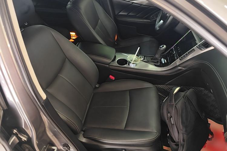 Used Infiniti Q50L 2018 2.0T Enjoyment Version China VI Standard Right Front Seat