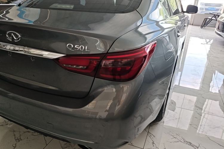 Used Infiniti Q50L 2018 2.0T Comfort Edition China VI Standard Right Rear Taillight
