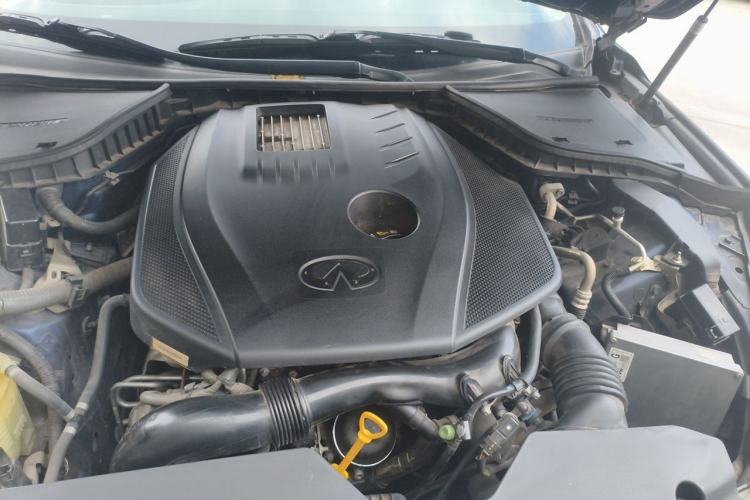Used Infiniti Q50L 2018 2.0T Elite Sport Version China V Standard Engine Bay