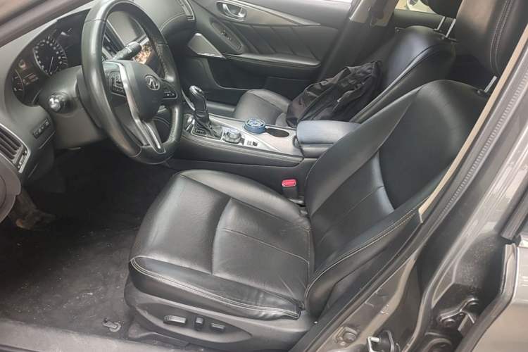 Used Infiniti Q50L 2018 2.0T Enjoyment Edition China V standard Left Front Seat